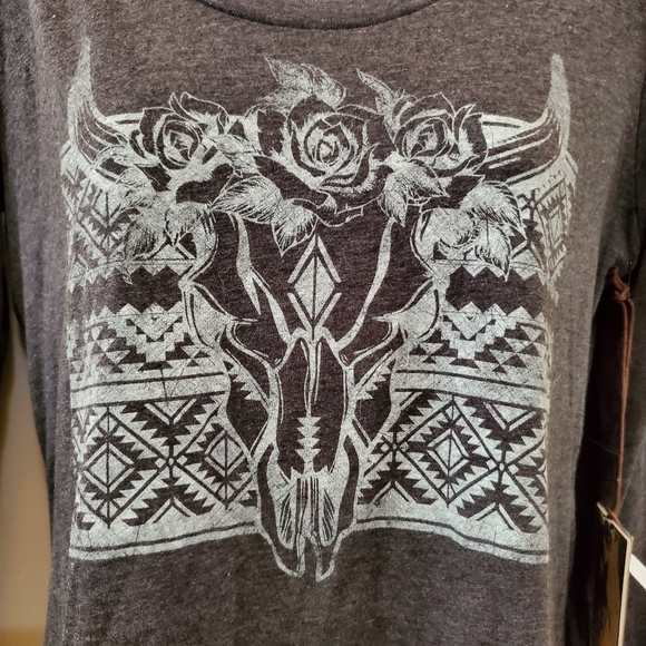 Rock and Roll Girl Graphic Tee - Picture 3 of 10